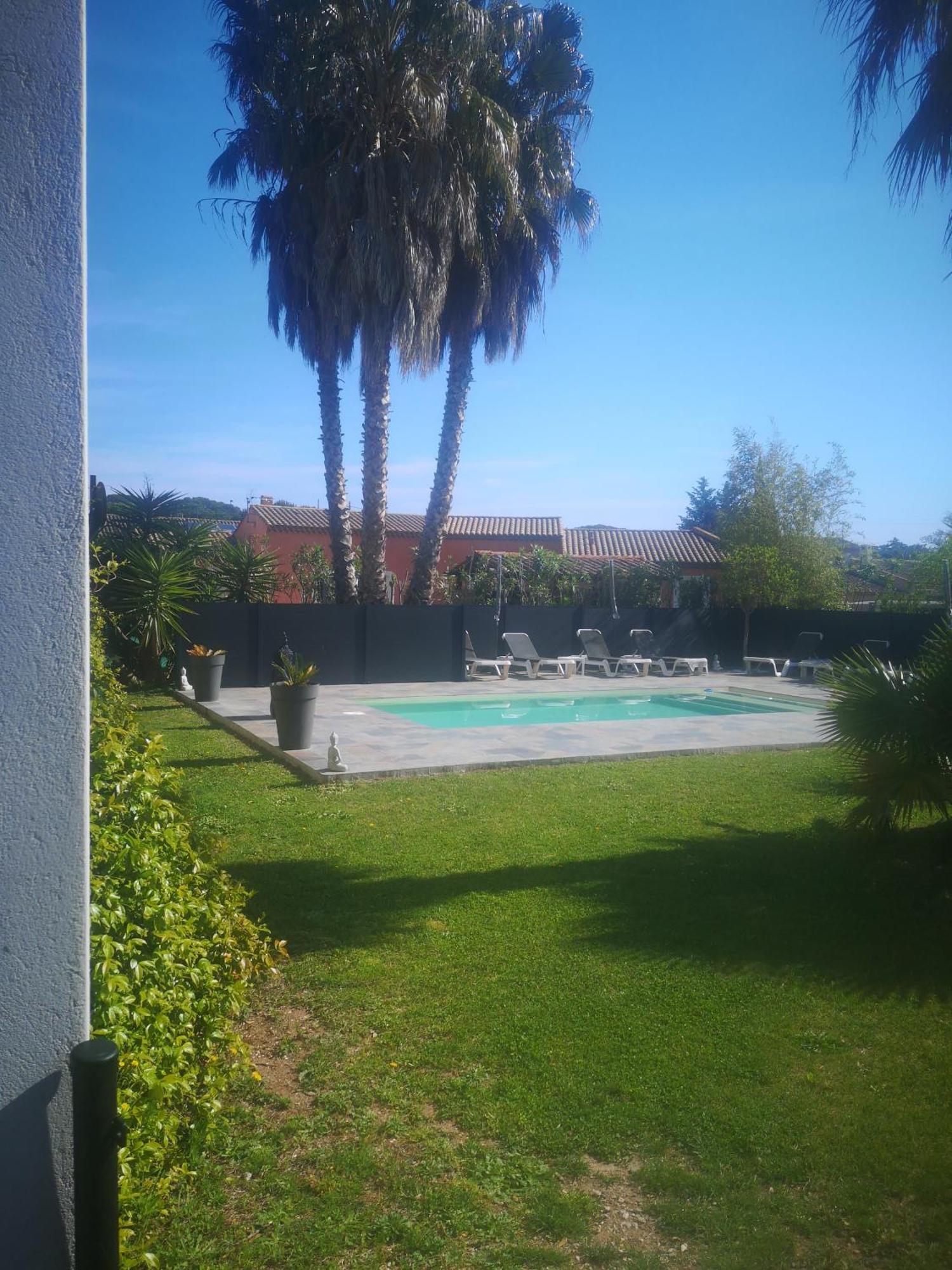 Le Mas Du Bijou Bleu Puget-sur Argens Kültér fotó