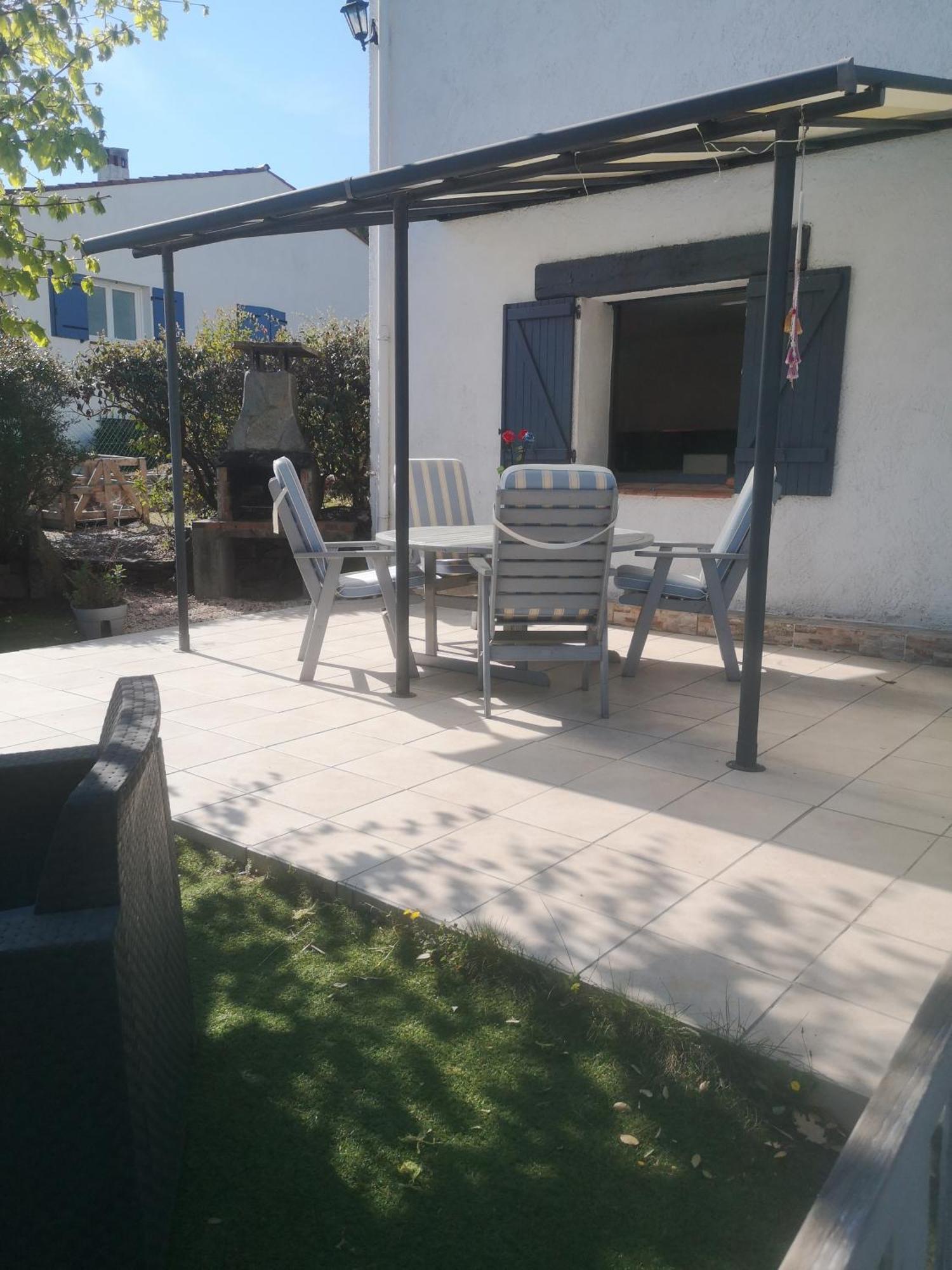 Le Mas Du Bijou Bleu Puget-sur Argens Szoba fotó