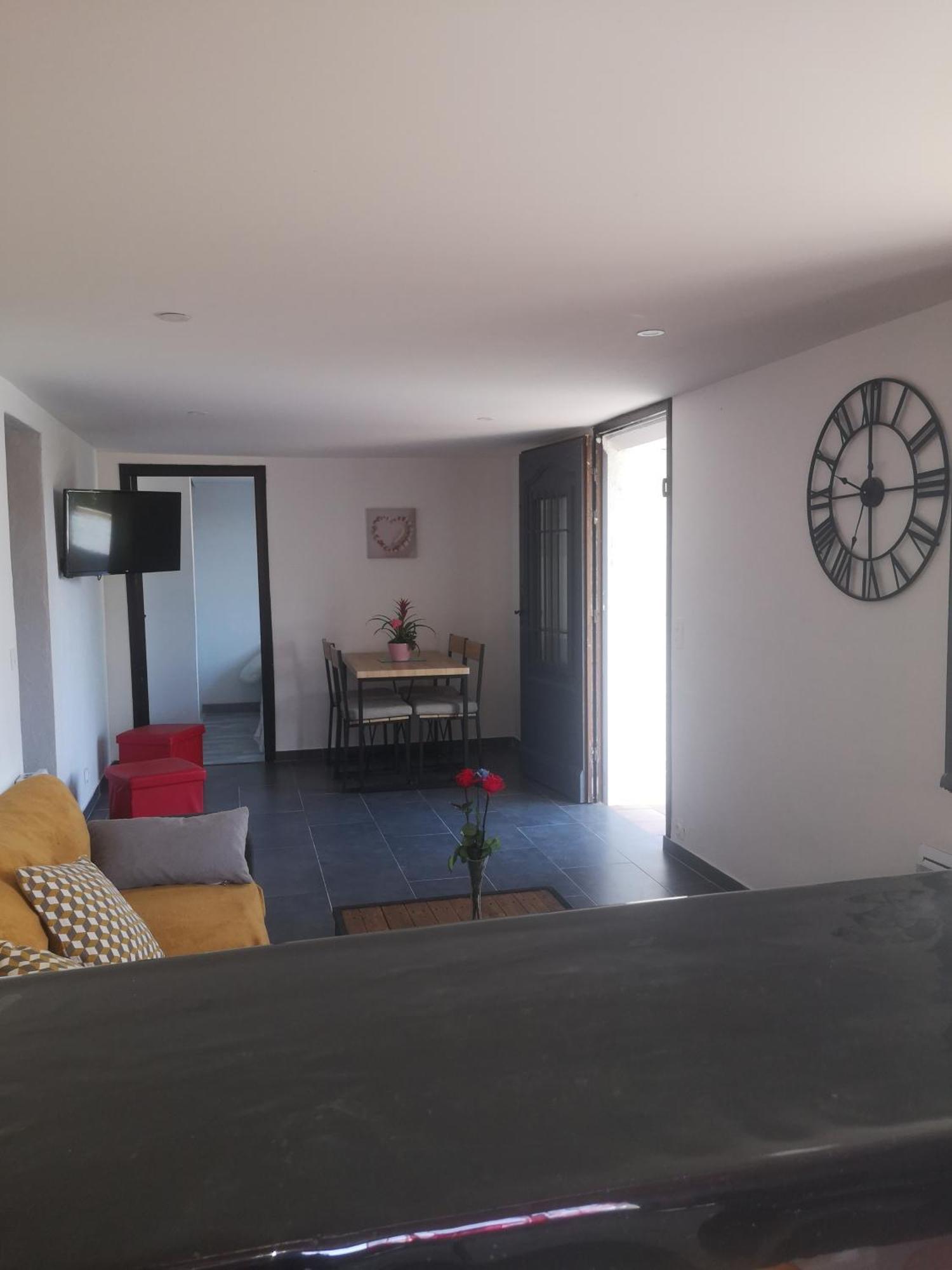 Le Mas Du Bijou Bleu Puget-sur Argens Szoba fotó