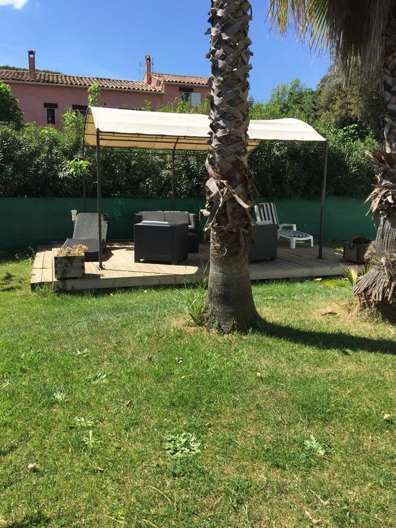 Le Mas Du Bijou Bleu Puget-sur Argens Kültér fotó